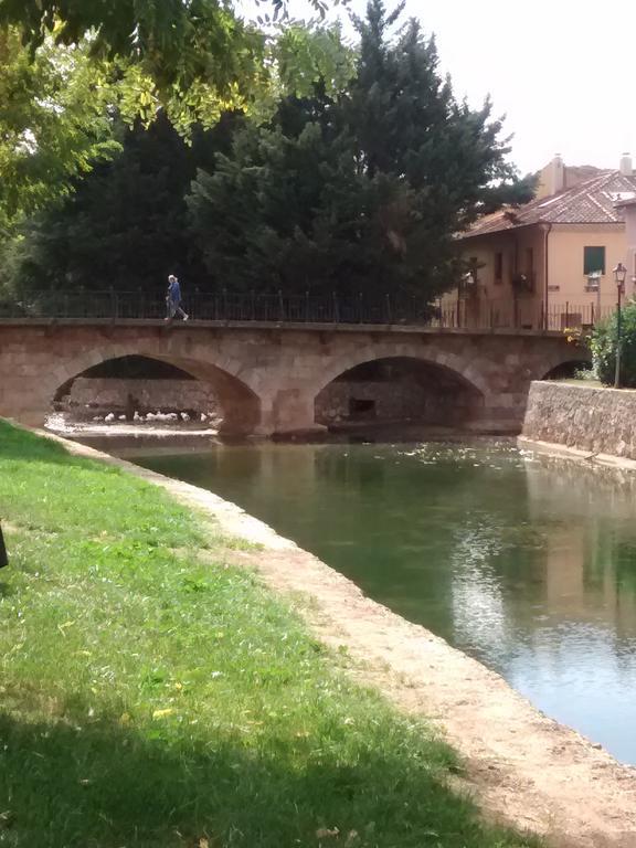 Casas Rurales Las Eras III ไอยอน ภายนอก รูปภาพ