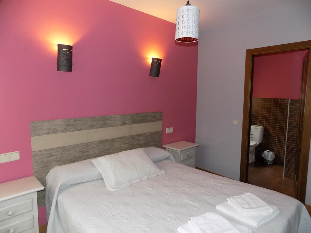 Casas Rurales Las Eras III ไอยอน ภายนอก รูปภาพ
