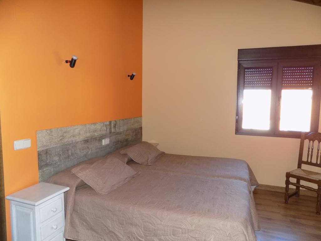 Casas Rurales Las Eras III ไอยอน ภายนอก รูปภาพ